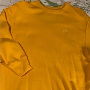 Yellow crew neck Champion Sweater